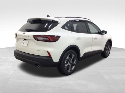 New 2026 Ford Escape ST-Line w/ Tech Pack #1 AWD/4WD image 4