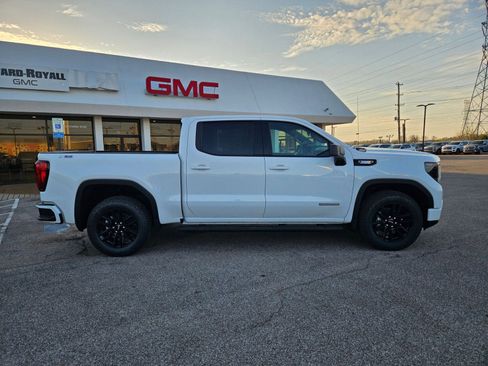 New 2026 GMC Sierra 1500 Elevation w/ X31 Off-Road Package AWD/4WD image 7