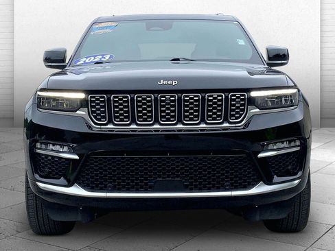 Used 2023 Jeep Grand Cherokee Summit w/ Adv Protech Group IV AWD/4WD image 2