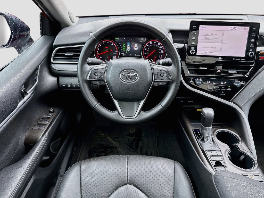 Used 2024 Toyota Camry XSE w/ Driver Assist Package FWD image 27