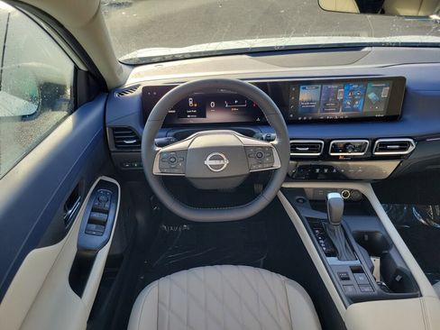 New 2026 Nissan Sentra SL w/ Floor Mat Package FWD image 10