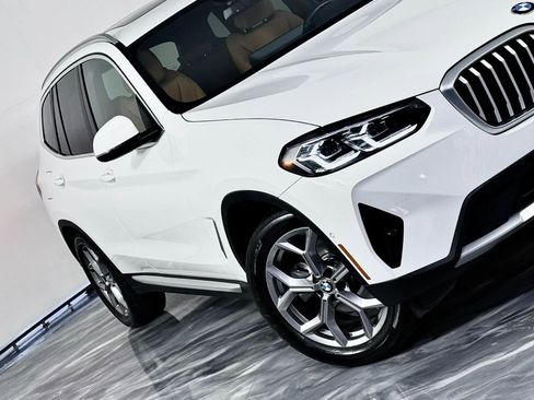 Used 2023 BMW X3 xDrive30i w/ Premium Package image 4
