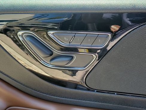 Certified 2022 Lincoln Aviator Reserve RWD image 16