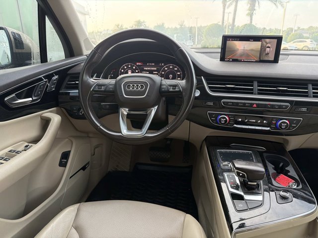 Used 2019 Audi Q7 3.0T Premium Plus w/ Premium Plus Package AWD/4WD image 26