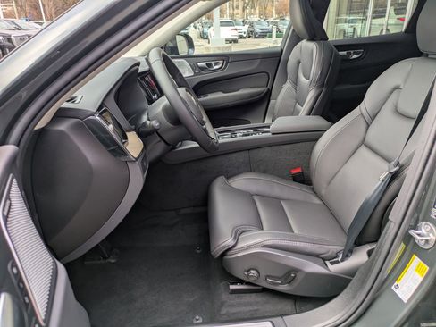 New 2026 Volvo XC60 B5 Ultra w/ Climate Package image 14