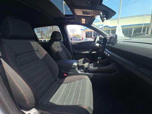 Used 2026 Honda CR-V Sport image 15