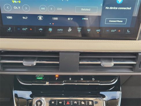 Used 2023 Lincoln Corsair FWD image 21