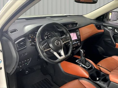 Used 2018 Nissan Rogue SL AWD/4WD image 17