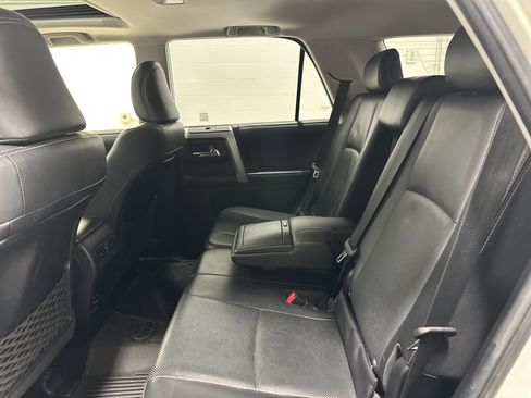 Used 2018 Toyota 4Runner Limited image 31