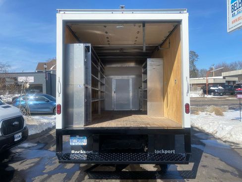 Used 2021 GMC Savana 3500 3500 Van 159 w/ Power Convenience Package image 5