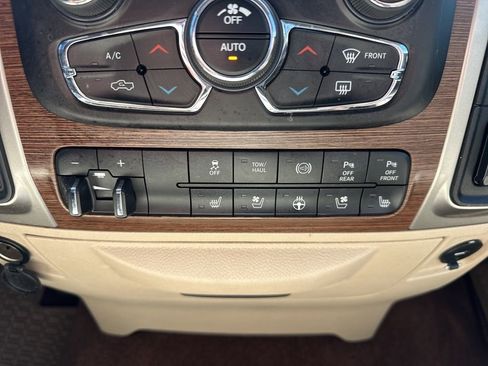 Used 2016 RAM 2500 Laramie image 5