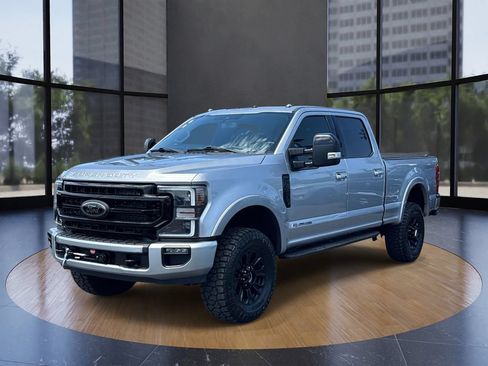 Certified 2022 Ford F350 Lariat w/ Tremor Off-Road Package AWD/4WD image 7
