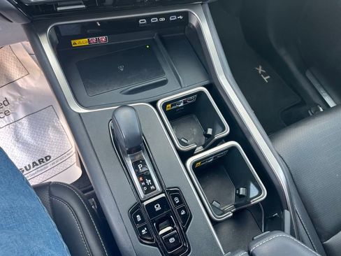 Used 2024 Lexus TX 350 AWD image 16