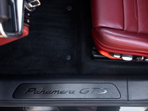 Certified 2020 Porsche Panamera GTS image 21