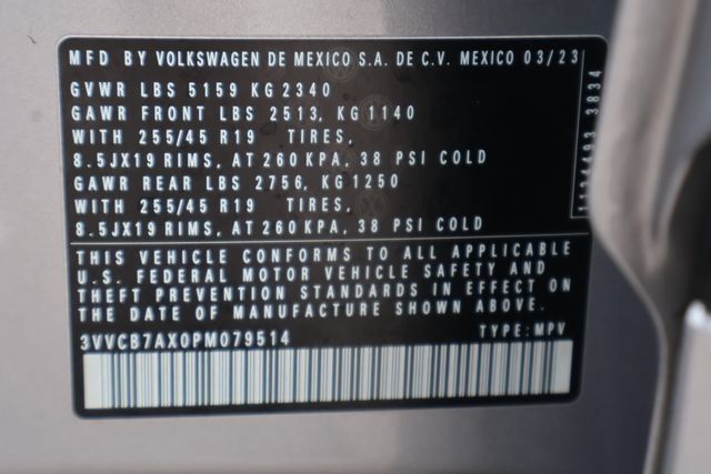 Certified 2023 Volkswagen Tiguan SE R-Line FWD image 29