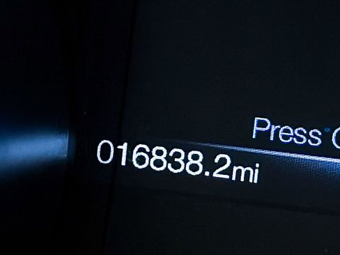 Used 2020 Ford Mustang Shelby GT350 w/ Technology Package RWD image 39