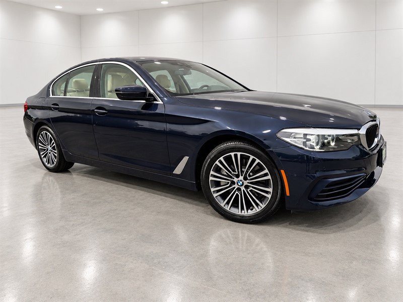 Used 2020 BMW 530i xDrive w/ Convenience Package AWD/4WD image 12