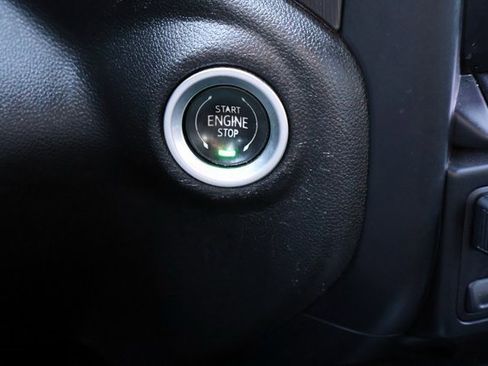 Used 2022 GMC Sierra 2500 AT4 image 9