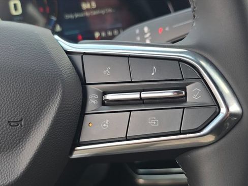 New 2027 Chevrolet Equinox LT FWD image 22