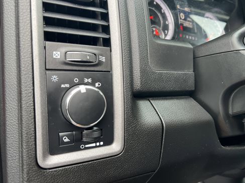 Used 2024 RAM 1500 Tradesman image 28