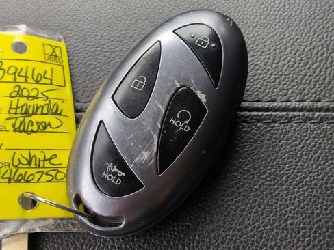 Used 2025 Hyundai Tucson SEL AWD/4WD image 27