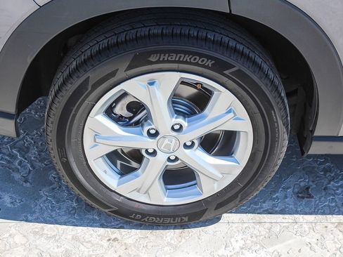 Certified 2024 Honda HR-V LX image 9