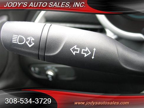 Used 2018 Chevrolet Malibu LS image 9