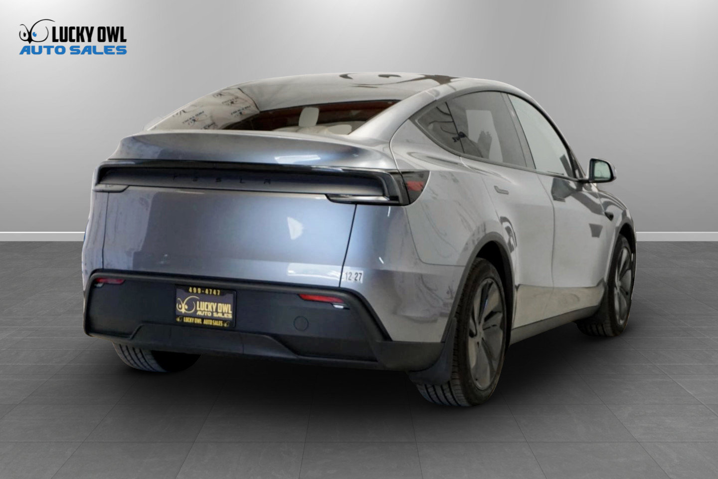 Used 2026 Tesla Model Y 2WD image 4