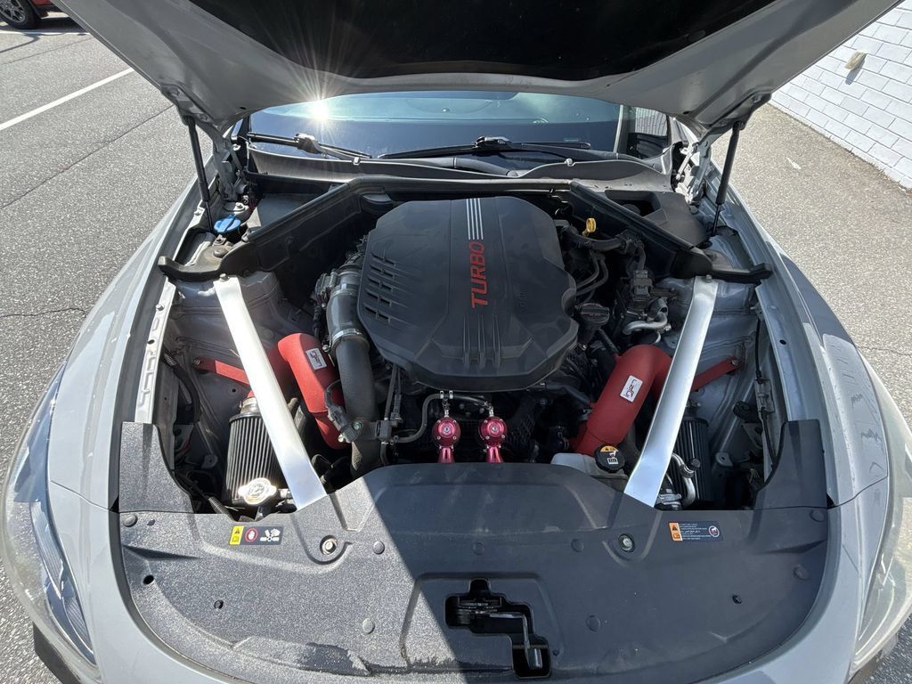 Used 2021 Kia Stinger GT1 AWD/4WD image 18