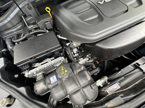 Used 2016 Dodge Durango Limited w/ Nav & Power Liftgate Group image 35