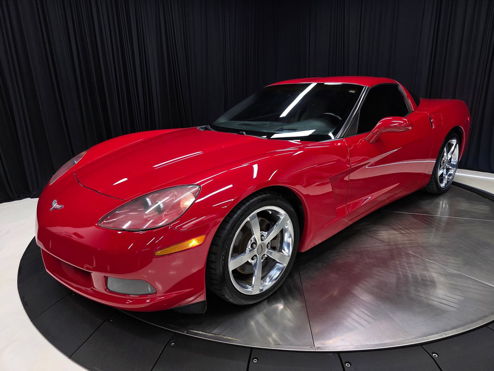 Used 2008 Chevrolet Corvette Coupe w/ Preferred Equipment Group RWD image 42