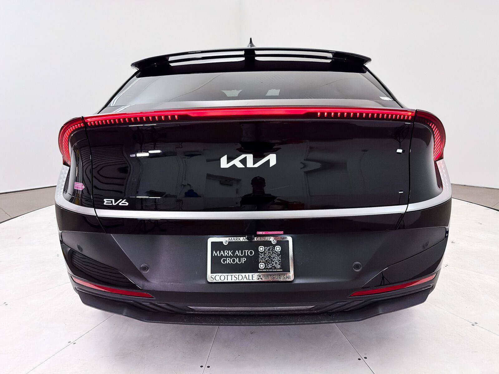 Used 2025 Kia EV6 Light w/ Light LR Technology Package RWD image 16