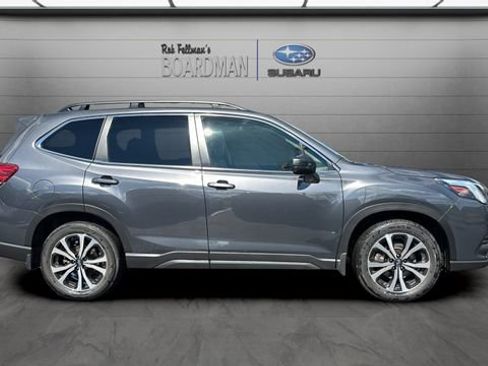 Used 2023 Subaru Forester Limited AWD/4WD image 3