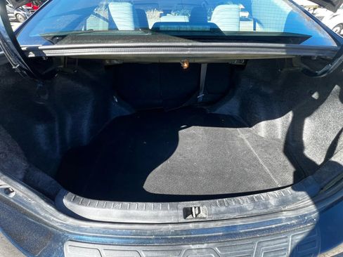 Used 2018 Toyota Corolla LE FWD image 22