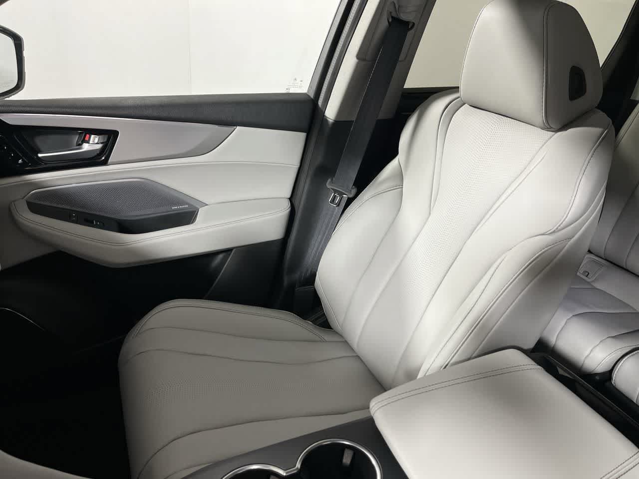 Used 2026 Acura MDX w/ Technology Package AWD/4WD image 28