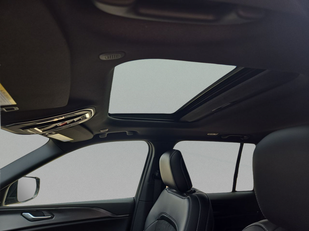 New 2025 Jeep Grand Cherokee Altitude RWD image 23