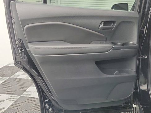 Certified 2023 Honda Passport EX-L image 17