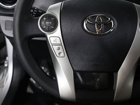 Used 2012 Toyota Prius C image 20