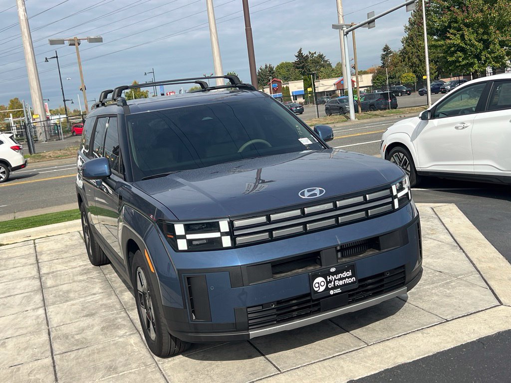 Certified 2025 Hyundai Santa Fe SEL AWD/4WD image 5