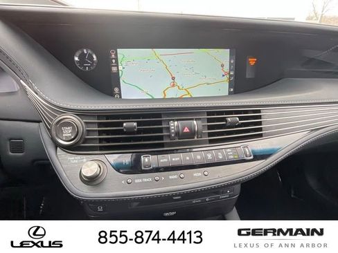 Used 2019 Lexus LS 500 F Sport image 18