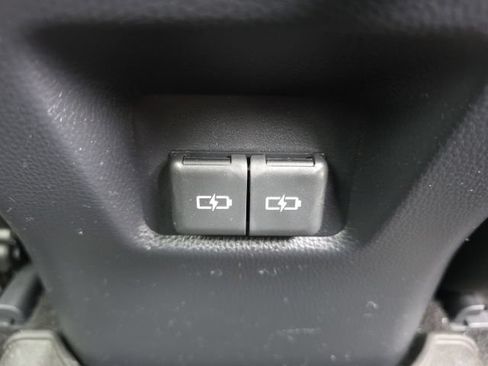Used 2024 Toyota RAV4 XLE w/ Convenience Package AWD/4WD image 30