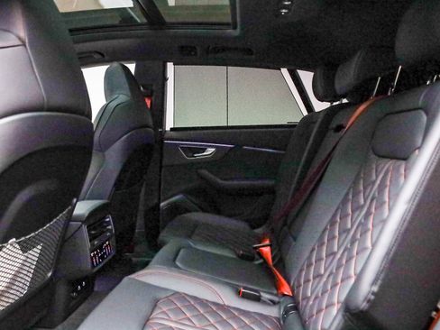 New 2026 Audi Q8 Prestige image 21