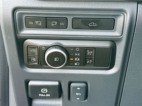 Used 2023 Ford F150 Platinum w/ Equipment Group 701A High image 10