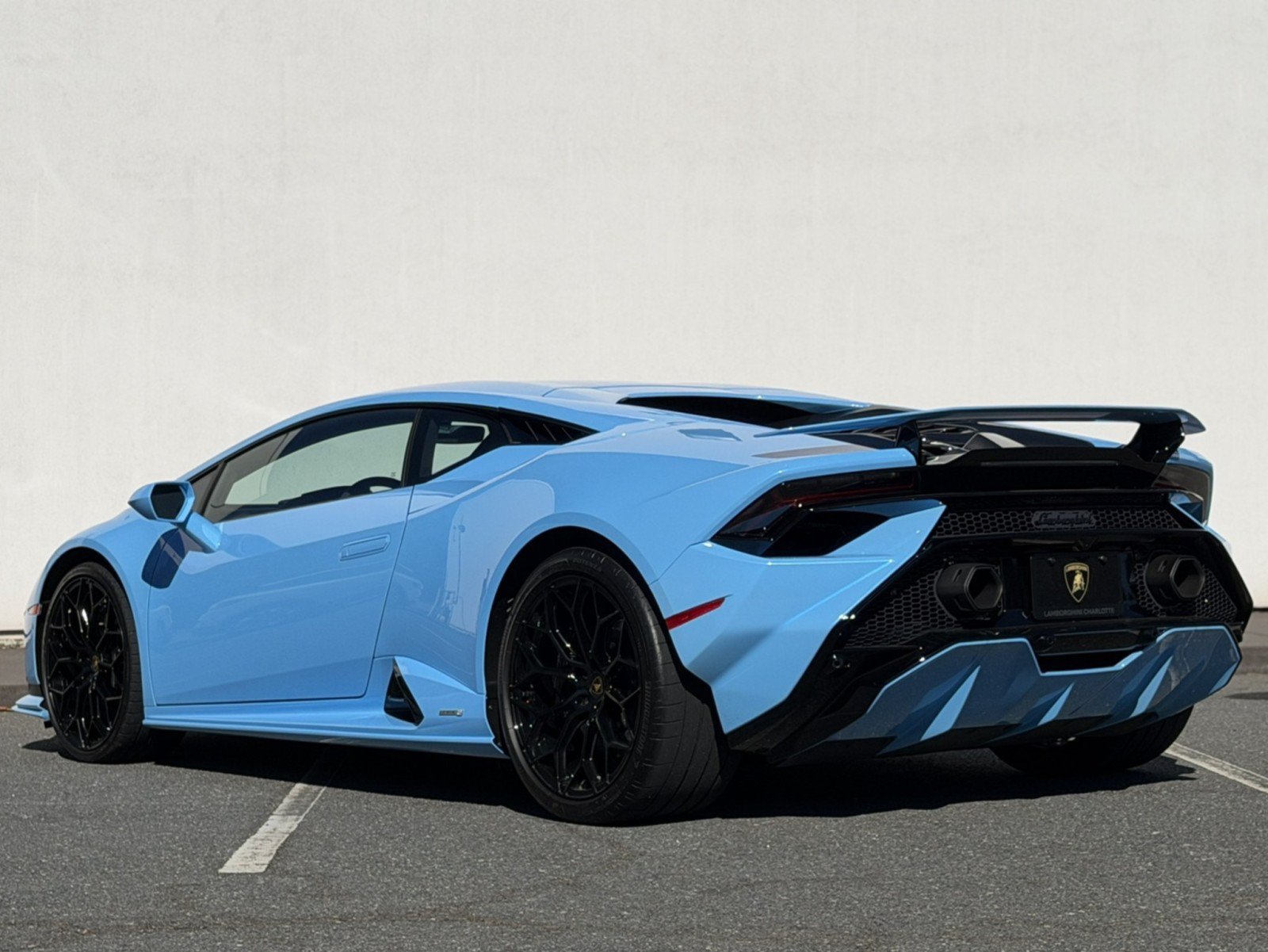 Used 2023 Lamborghini Huracan Tecnica RWD image 5