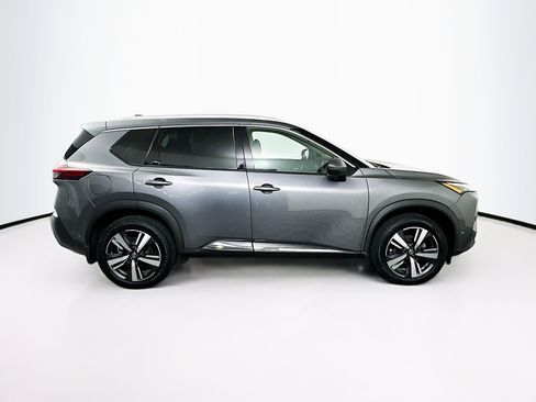 Used 2023 Nissan Rogue SL w/ SL Premium Package image 10
