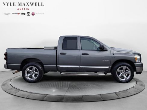 Used 2008 Dodge Ram 1500 Truck SLT image 14