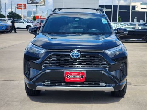 Used 2023 Toyota RAV4 SE w/ Convenience Package AWD/4WD image 2