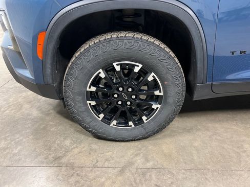 Certified 2025 Chevrolet Traverse Z71 image 10