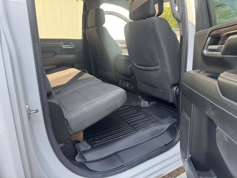 Used 2024 Chevrolet Silverado 2500 LT w/ Convenience Package AWD/4WD image 18