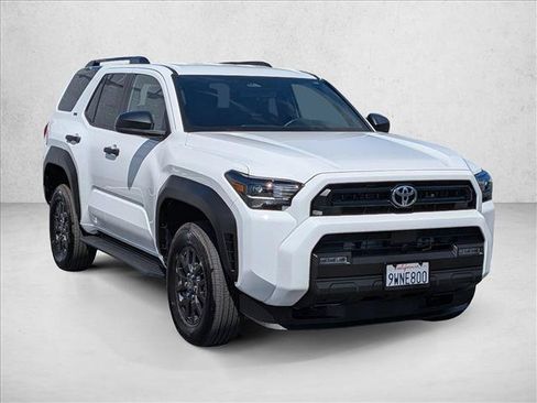 Used 2026 Toyota 4Runner SR5 AWD/4WD image 3